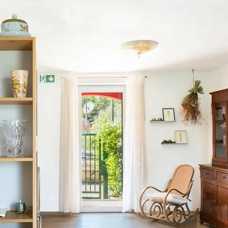 Alloggio per agriturismo I Fiori D'argento Romito Magra