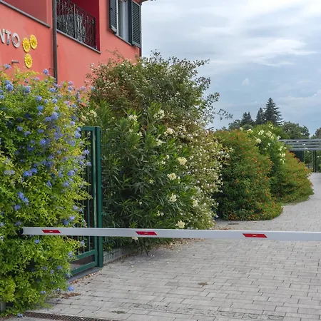 I Fiori D'argento مزرعة للإقامة *